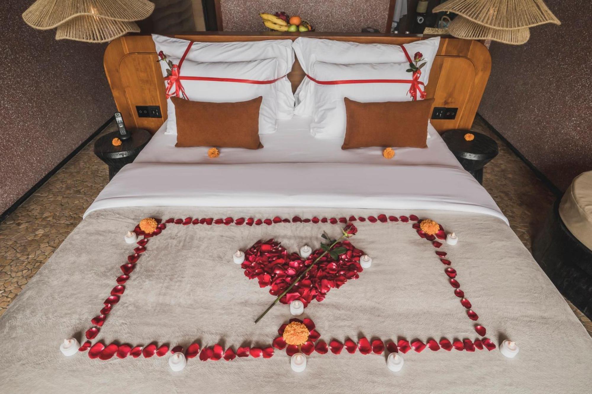 Resor Seascape Luxury & By Ini Vie Hospitality (adults Only)